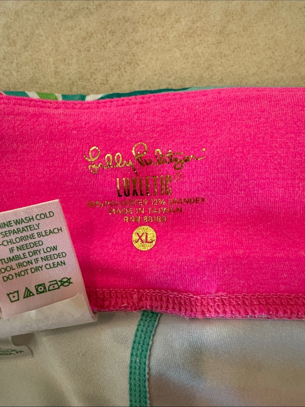 Lilly Pulitzer Luxletic Legging in Tropical Storm Green/Pink Sz XL - Picture 6 of 8